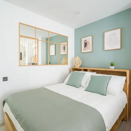 Vertical Oasis Loft,en El Corazon De Triana Gb1a Apartment *