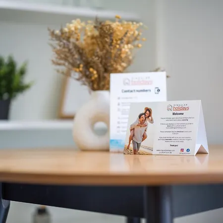 Vertical Oasis Loft,en El Corazon De Triana Gb1a Appartamento *